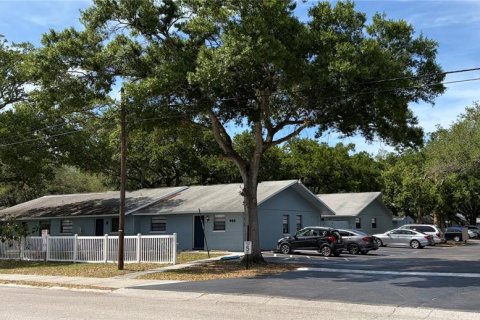 Immobilier commercial à vendre à Dunedin, Floride: 2317.26 m2 № 2097834 - photo 4
