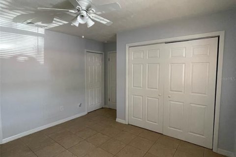 Immobilier commercial à vendre à Dunedin, Floride: 2317.26 m2 № 2097834 - photo 9