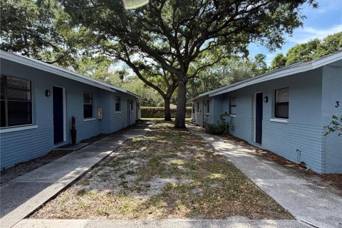 Immobilier commercial à vendre à Dunedin, Floride: 2317.26 m2 № 2097834 - photo 3
