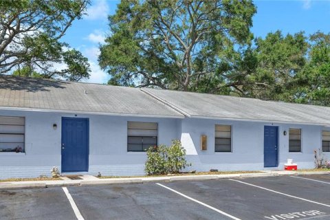 Immobilier commercial à vendre à Dunedin, Floride: 2317.26 m2 № 2097834 - photo 2
