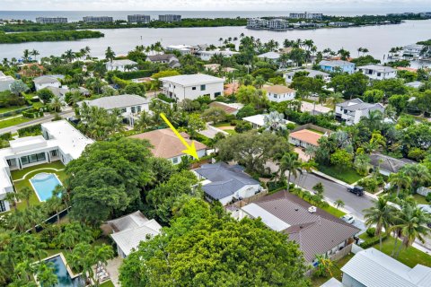 House in West Palm Beach, Florida 3 bedrooms, 112.04 sq.m. № 2399806 - photo 22