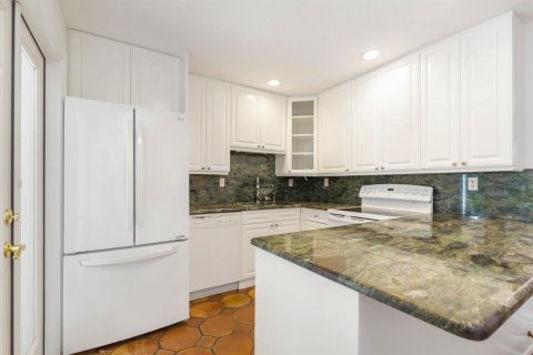 House in West Palm Beach, Florida 3 bedrooms, 112.04 sq.m. № 2399806 - photo 7