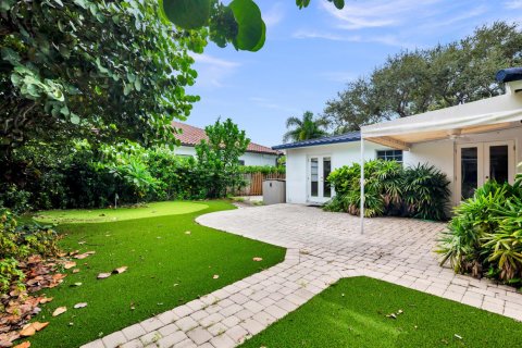 House in West Palm Beach, Florida 3 bedrooms, 112.04 sq.m. № 2399806 - photo 17