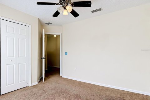 Villa ou maison à vendre à Kissimmee, Floride: 4 chambres, 195.65 m2 № 2093687 - photo 25