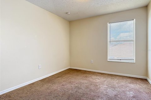 Villa ou maison à vendre à Kissimmee, Floride: 4 chambres, 195.65 m2 № 2093687 - photo 30