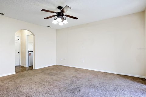 Villa ou maison à vendre à Kissimmee, Floride: 4 chambres, 195.65 m2 № 2093687 - photo 18
