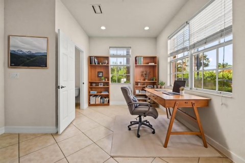 Townhouse in Boynton Beach, Florida 3 bedrooms, 148.55 sq.m. № 2181108 - photo 4