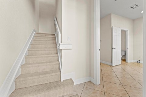 Townhouse in Boynton Beach, Florida 3 bedrooms, 148.55 sq.m. № 2181108 - photo 6