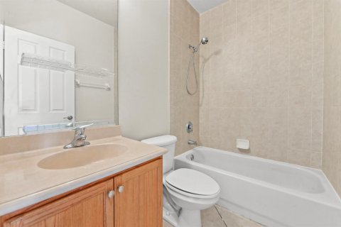 Townhouse in Boynton Beach, Florida 3 bedrooms, 148.55 sq.m. № 2181108 - photo 22