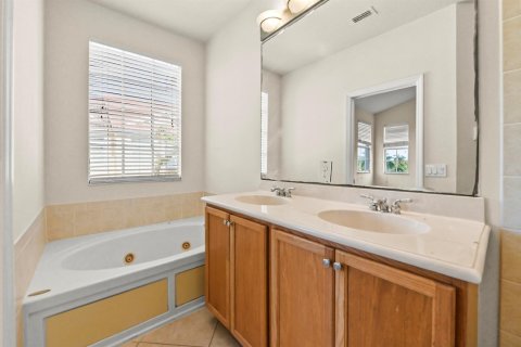 Townhouse in Boynton Beach, Florida 3 bedrooms, 148.55 sq.m. № 2181108 - photo 17