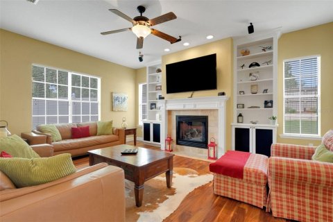 House in Lakeland, Florida 4 bedrooms, 232.44 sq.m. № 1746910 - photo 8