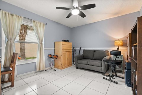 Casa en venta en Deltona, Florida, 4 dormitorios, 205.87 m2 № 1837467 - foto 27