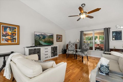 Casa en venta en Deltona, Florida, 4 dormitorios, 205.87 m2 № 1837467 - foto 14