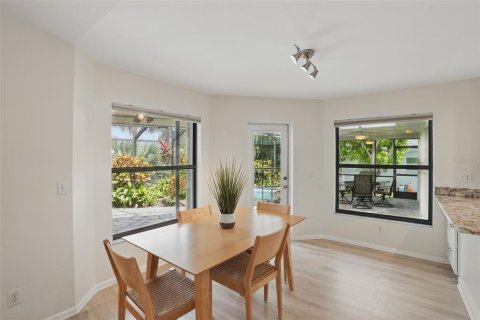 Casa en venta en Cape Coral, Florida, 3 dormitorios, 164.25 m2 № 1843035 - foto 10