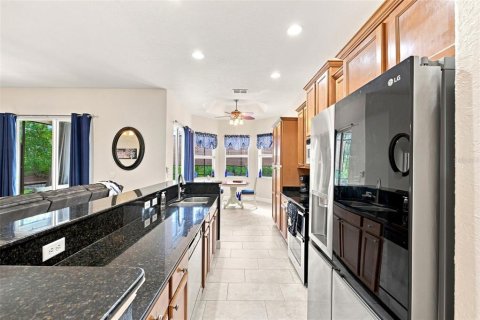 House in Homosassa, Florida 3 bedrooms, 190.73 sq.m. № 2347661 - photo 19