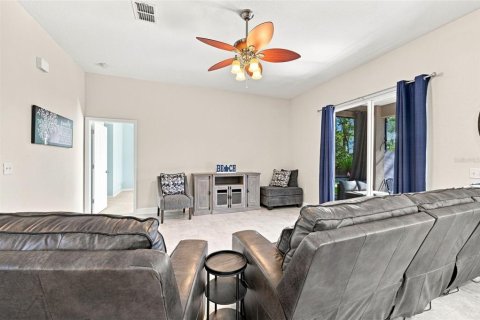 House in Homosassa, Florida 3 bedrooms, 190.73 sq.m. № 2347661 - photo 13