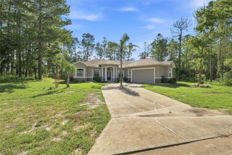 House in Homosassa, Florida 3 bedrooms, 190.73 sq.m. № 2347661 - photo 6