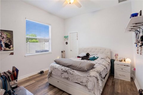 Villa ou maison à vendre à Groveland, Floride: 4 chambres, 289.95 m2 № 2408393 - photo 17