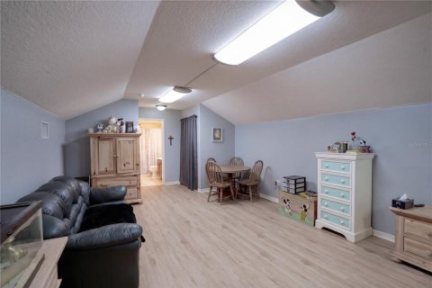 Villa ou maison à vendre à Groveland, Floride: 4 chambres, 289.95 m2 № 2408393 - photo 25