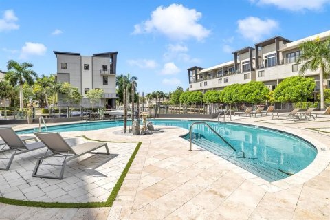 Touwnhouse à Pompano Beach, Floride 3 chambres, 177.16 m2 № 2173173