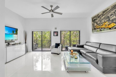 Touwnhouse à vendre à Pompano Beach, Floride: 3 chambres, 177.16 m2 № 2173173 - photo 5