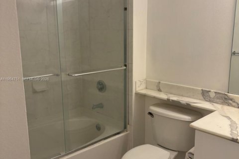 Copropriété à louer à Miami, Floride: 1 chambre, 58.06 m2 № 2026882 - photo 13