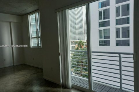 Copropriété à louer à Miami, Floride: 1 chambre, 58.06 m2 № 2026882 - photo 15