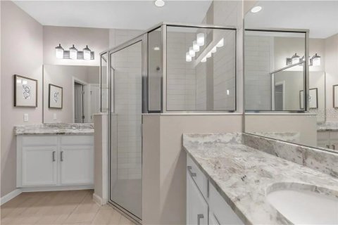 House in Davenport, Florida 4 bedrooms, 182 sq.m. № 2096754 - photo 19