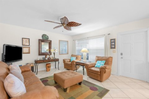 Condominio en Pompano Beach, Florida, 2 dormitorios № 2181521