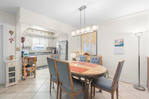 Condominio en venta en Pompano Beach, Florida, 2 dormitorios, 92.9 m2 № 2181521 - foto 5