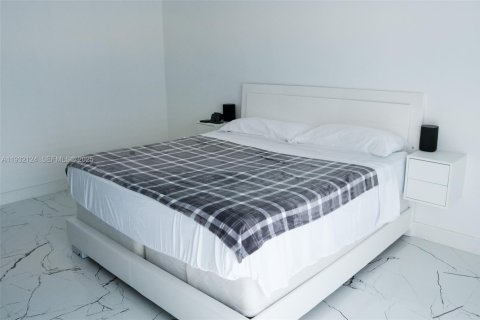 Купить виллу или дом в Мирамар, Флорида 4 спальни, 137.5м2, № 1990773 - фото 9