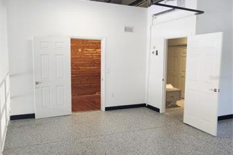 Propiedad comercial en alquiler en Venice, Florida, 274.62 m2 № 1653221 - foto 18