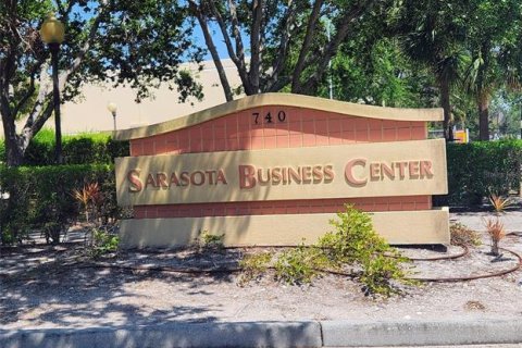 Propiedad comercial en alquiler en Venice, Florida, 274.62 m2 № 1653221 - foto 26