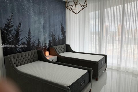 Condominio en alquiler en Sunny Isles Beach, Florida, 2 dormitorios, 158.31 m2 № 2008969 - foto 23