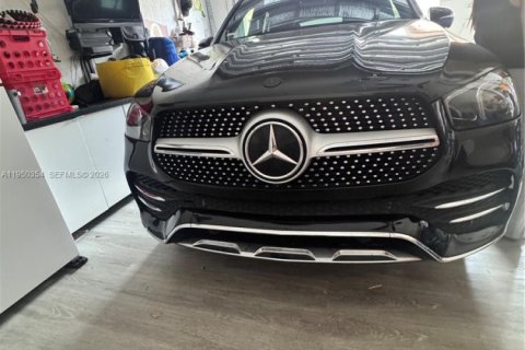 Townhouse in Pembroke Pines, Florida 3 bedrooms, 213.68 sq.m. № 2005870 - photo 19