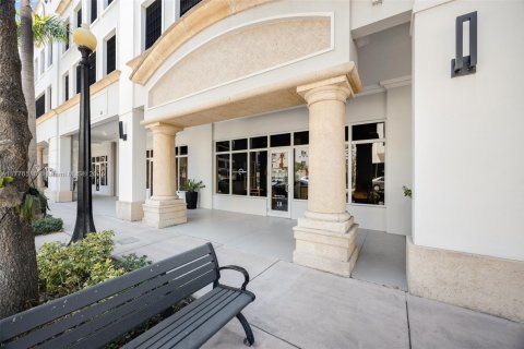 Commercial property in Coral Gables, Florida № 1693516 - photo 4