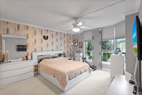 Condominio en venta en Aventura, Florida, 2 dormitorios, 101.36 m2 № 2000728 - foto 13