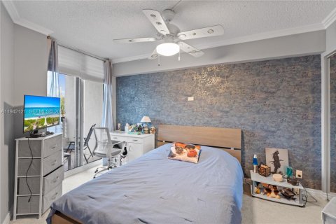 Condominio en venta en Aventura, Florida, 2 dormitorios, 101.36 m2 № 2000728 - foto 20