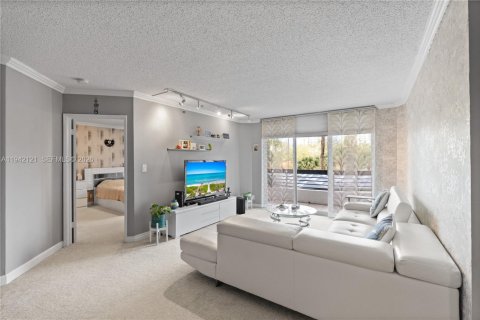 Condominio en venta en Aventura, Florida, 2 dormitorios, 101.36 m2 № 2000728 - foto 5