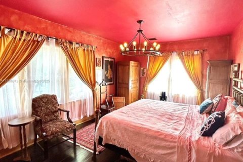 Villa ou maison à louer à Miami, Floride: 4 chambres, 255.3 m2 № 1898164 - photo 19