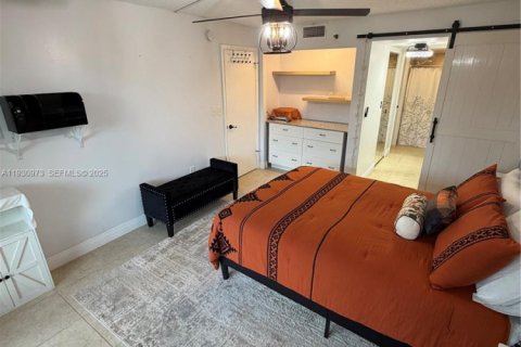 Condominio en venta en Pembroke Pines, Florida, 1 dormitorio, 72.46 m2 № 1989824 - foto 9