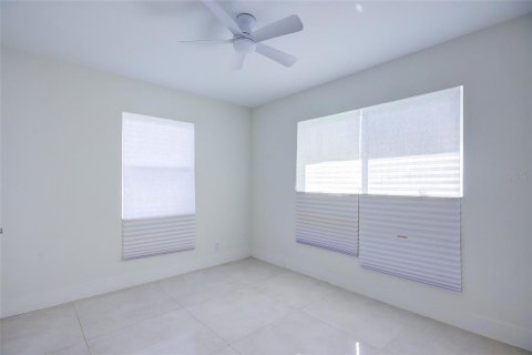 House in Delray Beach, Florida 3 bedrooms, 86.12 sq.m. № 2433609 - photo 14