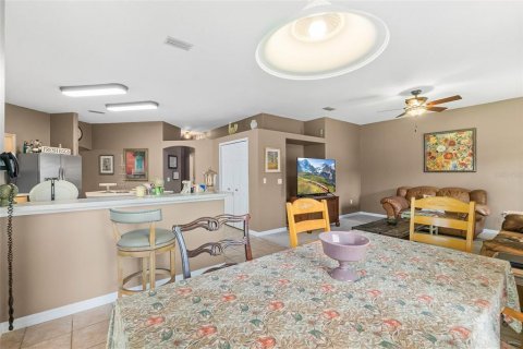 House in Palm Coast, Florida 3 bedrooms, 217.3 sq.m. № 2107565 - photo 28