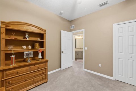 House in Palm Coast, Florida 3 bedrooms, 217.3 sq.m. № 2107565 - photo 19