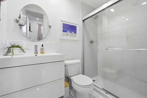 Снять в аренду кондоминиум в Лодердейл-бай-те-Си, Флорида 2 спальни, 92.9м2, № 2019520 - фото 25