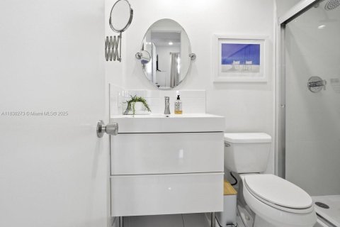 Снять в аренду кондоминиум в Лодердейл-бай-те-Си, Флорида 2 спальни, 92.9м2, № 2019520 - фото 26