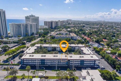 Снять в аренду кондоминиум в Лодердейл-бай-те-Си, Флорида 2 спальни, 92.9м2, № 2019520 - фото 5