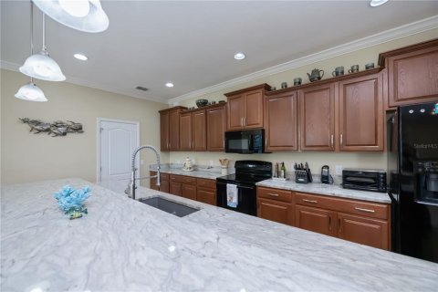Casa en venta en Port Charlotte, Florida, 4 dormitorios, 248.79 m2 № 1507832 - foto 12