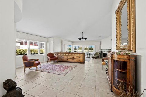 Condominio en venta en Longboat Key, Florida, 3 dormitorios, 237.37 m2 № 2092321 - foto 14