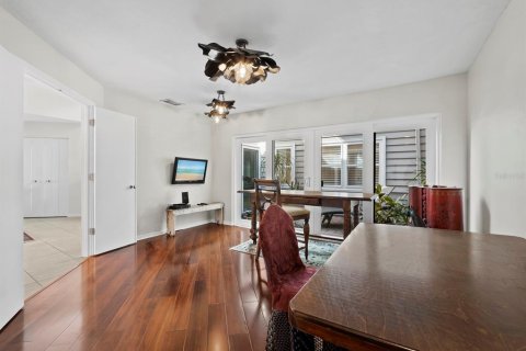 Condominio en venta en Longboat Key, Florida, 3 dormitorios, 237.37 m2 № 2092321 - foto 28
